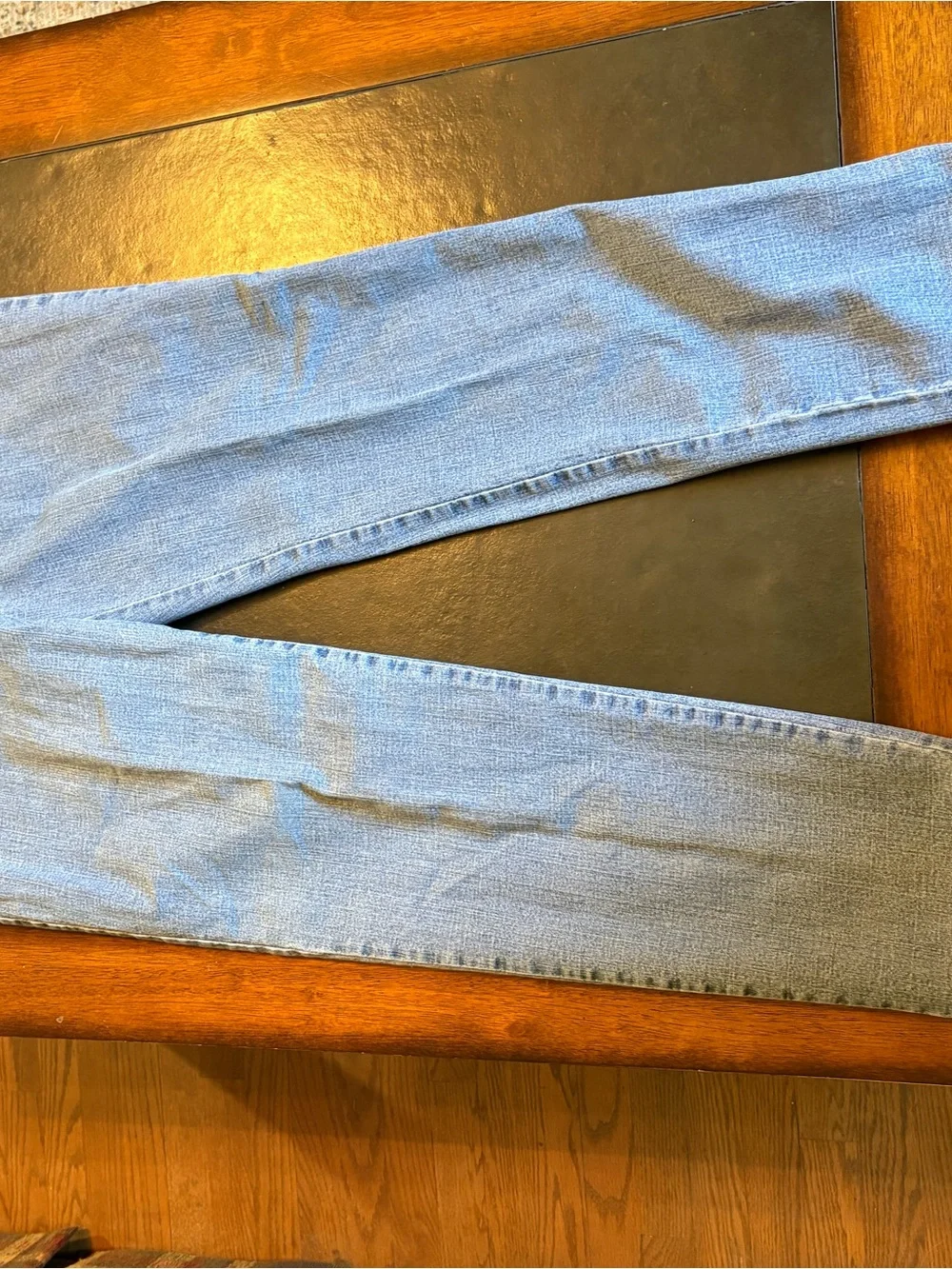 Gloria Vanderbilt Denim Jeans with Purple Label and Gold Stitching